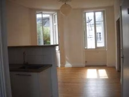 location appartement t1 à nantes chantenay - sainte-anne (44000) : à louer t1 / 32m² nante