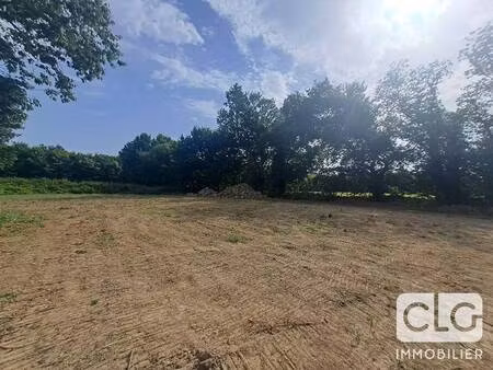 terrain constructible viabilisé à vendre