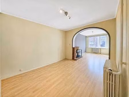 petillon  appart 2ch ± 81m² + balcon – peb c