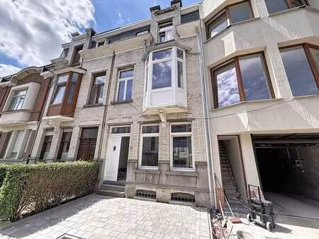 manoir à vendre à deurne près du boekenbergpark (4 chambres)