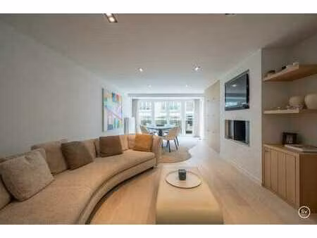 appartement spacieux et prêt à emménager avec 3 chambres  t