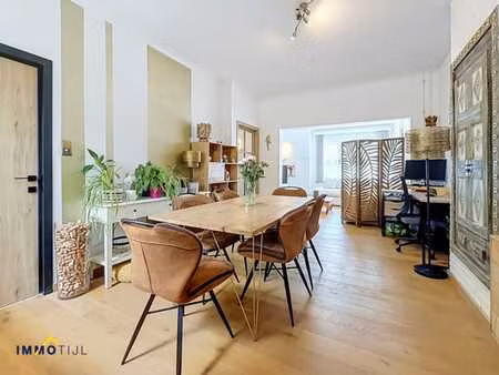 maison spacieuse à proximité du centre de denderleeuw!