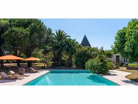 maison avec piscine en bord de mer saint-pierre-d’oléron (17)