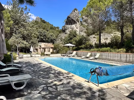 vente maison 7 pièces 195 m² à clermont-l'herault (34800)  558 000 €