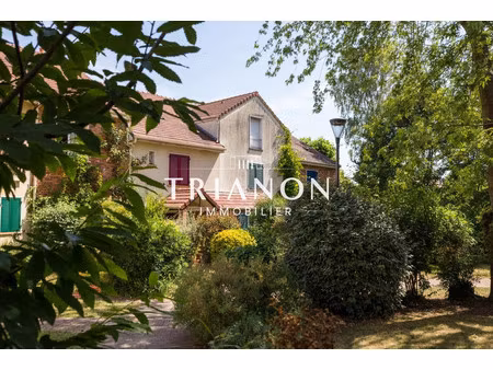 maison de luxe à vendre dans le quartier forêt