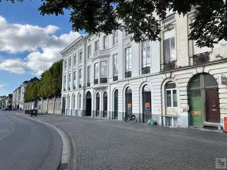 studentenkamers te huur op sint-pietersplein te gent!
