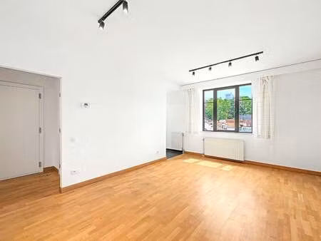 appartement à louer à bruxelles € 1.350 (lprhw) - found & baker brussel | zimmo