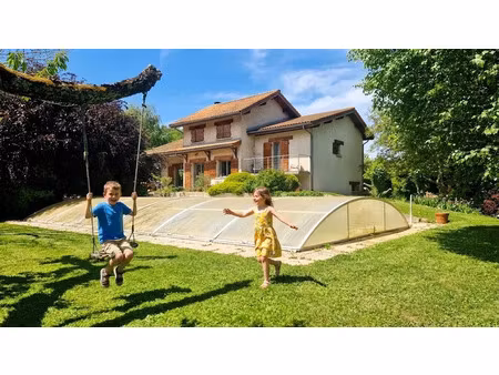 vente maison 8 pièces 219 m² à brié-et-angonnes (38320)  775 000 €
