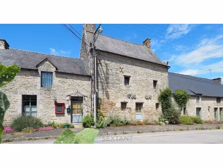 grande demeure 17ème siècle 9 chambres avec jardin bucolique abrité des regards