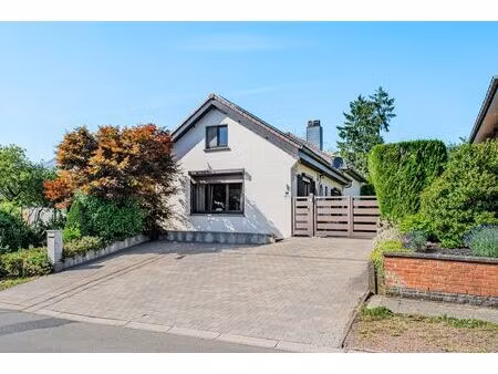villa à vendre à rue praile 75 nalinnes (vbe40817)