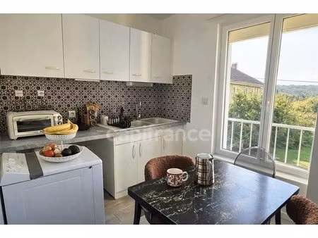 a vendre  appartement lumineux 2 chambres – libre au – mouchard (39330)
