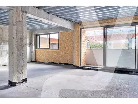 loft 4 pièces - bas montreuil