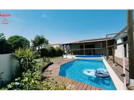 vente maison ledignan  133m² 5 pièces 330 000€ avec piscine