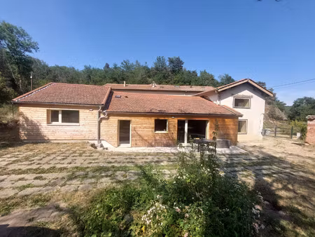 vente maison 6 pièces 132 m² saint-marcellin-en-forez (42680)