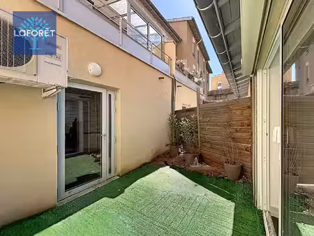 à vendre - local commercial de 81 m² - chaponost