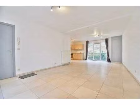 agréable appartement 2ch à 2 pas de la gare !