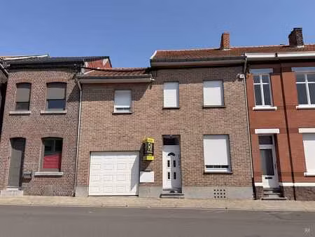 élégante demeure familiale avec jardin  étang et garage 2 vo