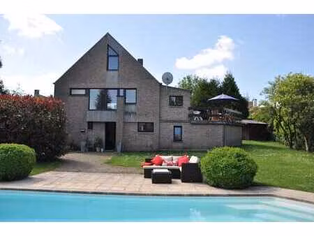 belle villa avec piscine (st johns)