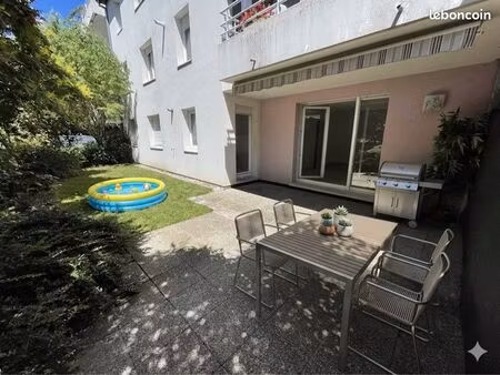 lumineux f3 plein sud de 73 65 m² – grand séjour  terrasse de 15 m² avec store – proximité