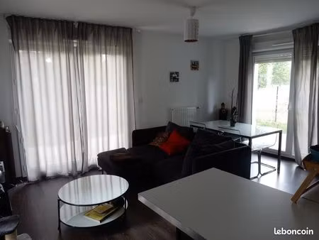 appartement 57m2 + jardin  cergy le haut