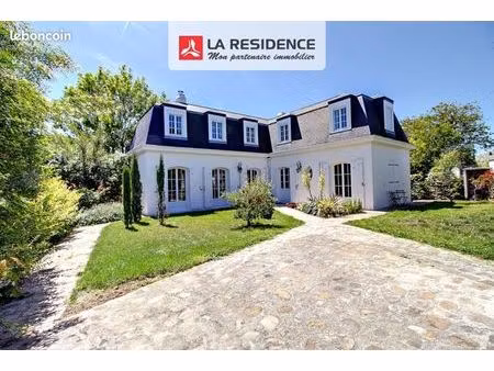 maison 7 pièces 188 m²