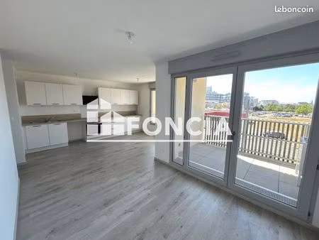 appartement 3 pièces 57 m²