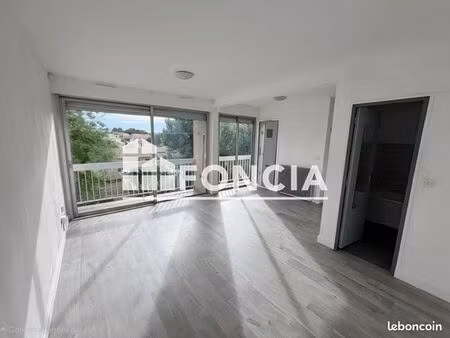 studio 1 pièce 37 m²
