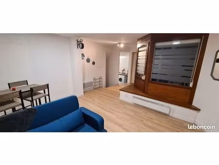 superbe t2 meublé de 45 m² – climatisation – hypercentre – disponible immédiatement