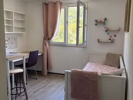 studio + parking privé