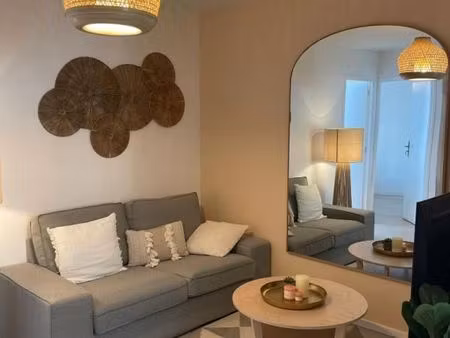 chambre 1 pièce 9 m²