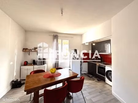 appartement 2 pièces 52 m²