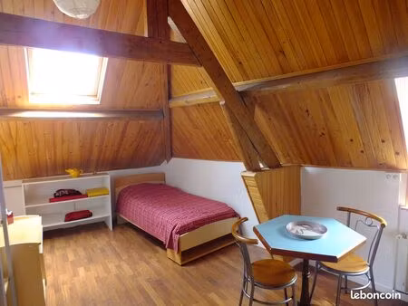studio meublé bas henriville proche centre ville