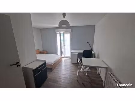 loue magnifique studio 22 m2 citée de kerichen