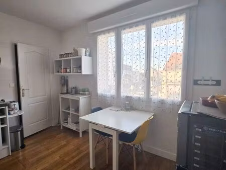 t1 meublé équipé 21 m2  595 tout compris  même fibre internet