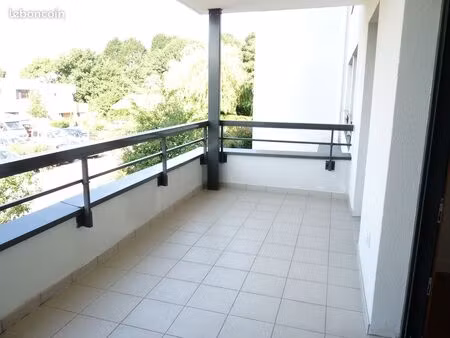 location t 3 64 m2 saint-herblain naudières