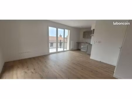 appartement 3 pièces 60 m²