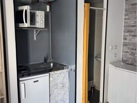 studio 12m2 exclu étudiant