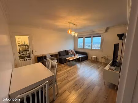 chambre 1 pièce 66 m²