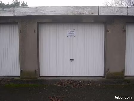 loue garage amnéville