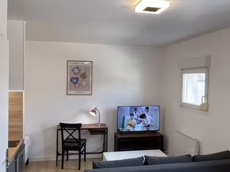 studio meublé 22m² + parking boulevard de la paix