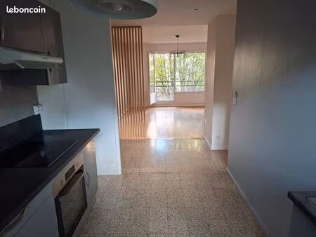 appartement t3 entièrement refait – proche facultés/centre 2