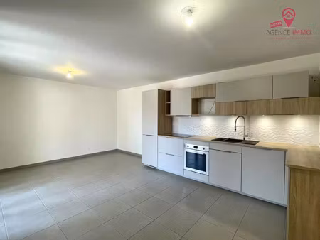 location appartement 3 pièces 60 m² à lyon 8 (69008)