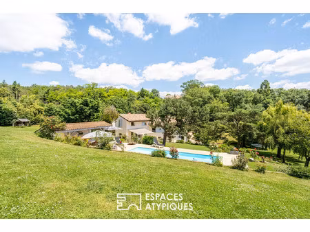 location maison 8 pièces 250 m² à saint-cyr-au-mont-d’or (69450)