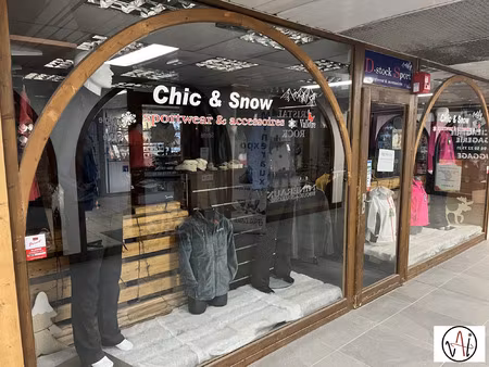 vente commerce 49 m² valloire (73450)