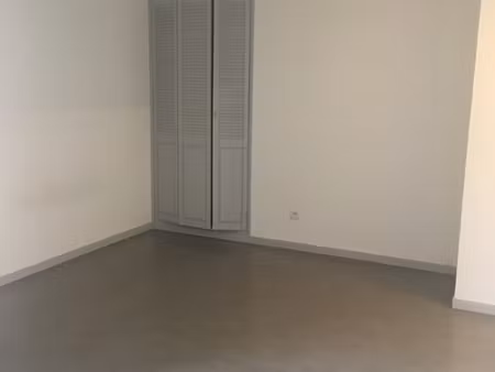 beau t1 - boulevard gabriel koenigs / arenes