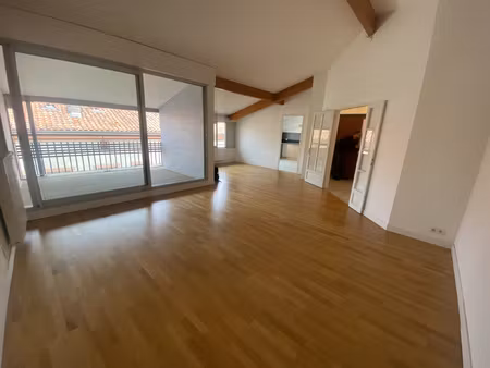 beau t3 - rue joseph vie / saint cyprien