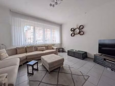 anderlecht | appartement avec cour