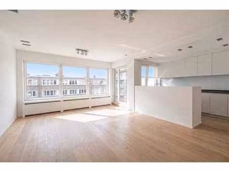 guy d'arezzo : superbe appartement rénové