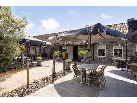 acquisition du restaurant de koetshoeve avec résidence à ade