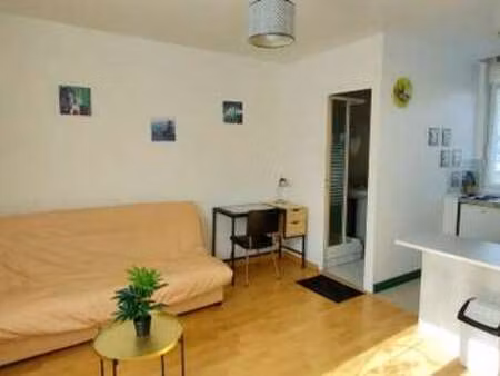 location appartement t1 meublé à amiens (80000) : à louer t1 meublé / 18m² amiens
